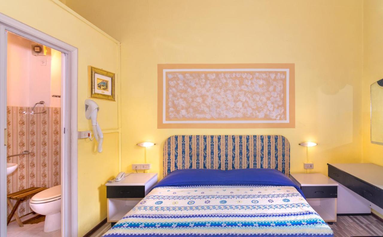 Hotel Stella Del Mare Viareggio Extérieur photo