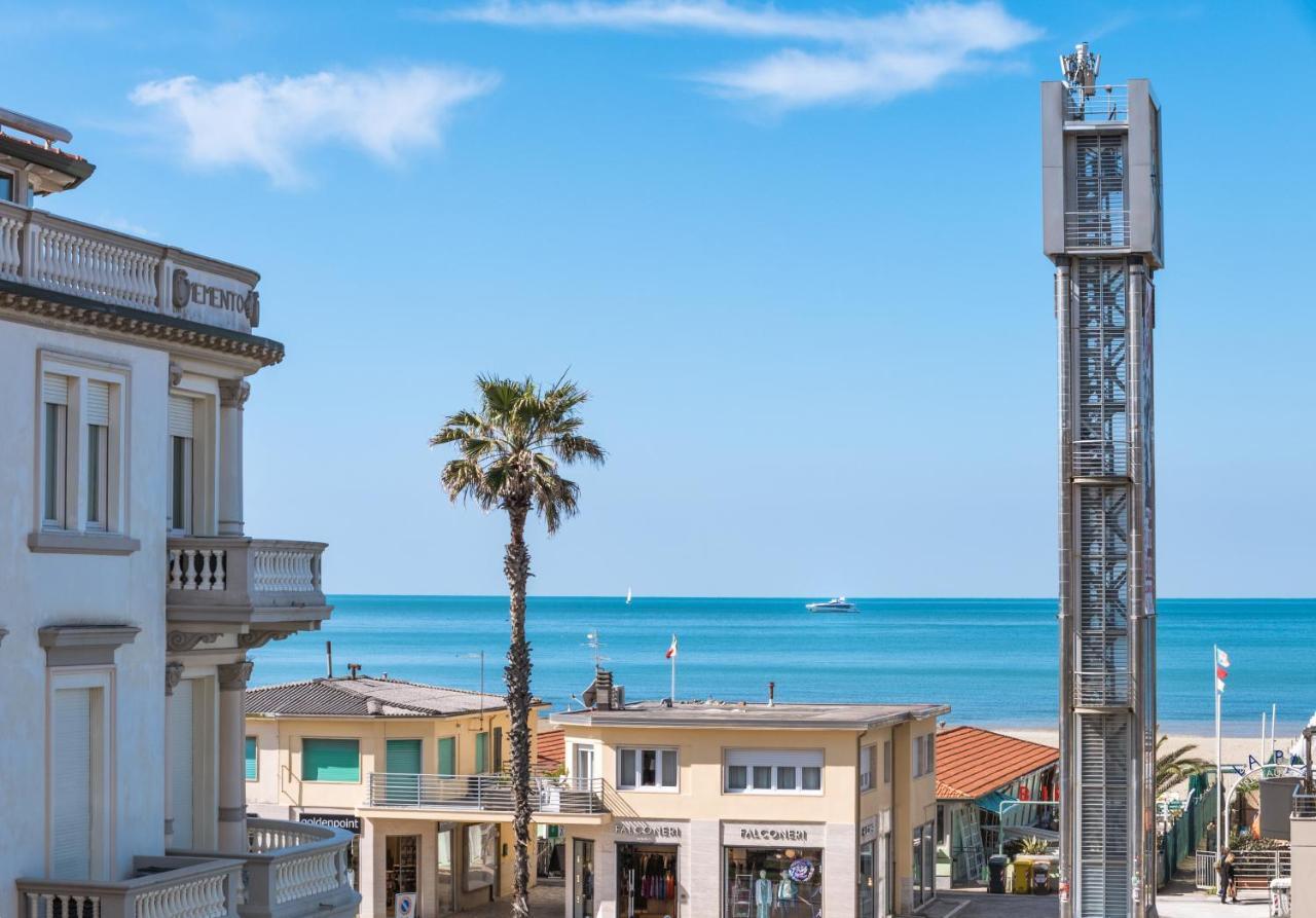 Hotel Stella Del Mare Viareggio Extérieur photo