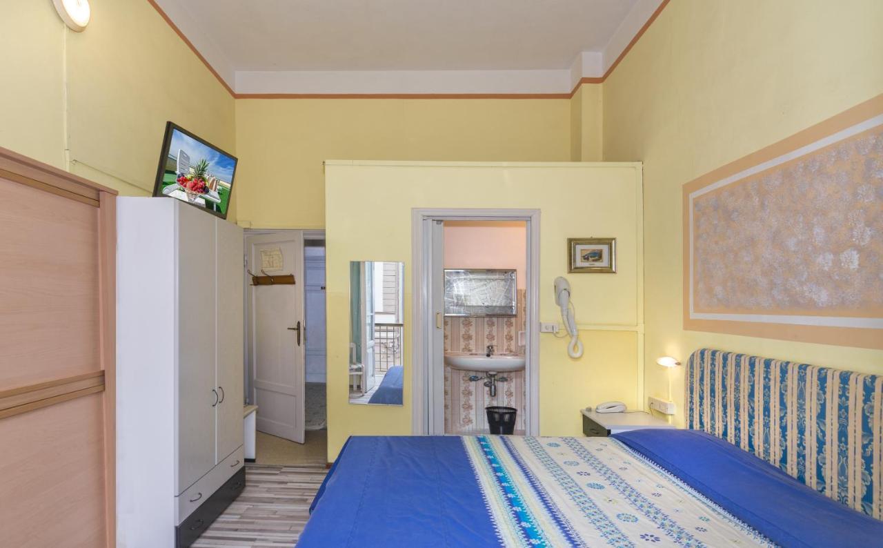 Hotel Stella Del Mare Viareggio Extérieur photo