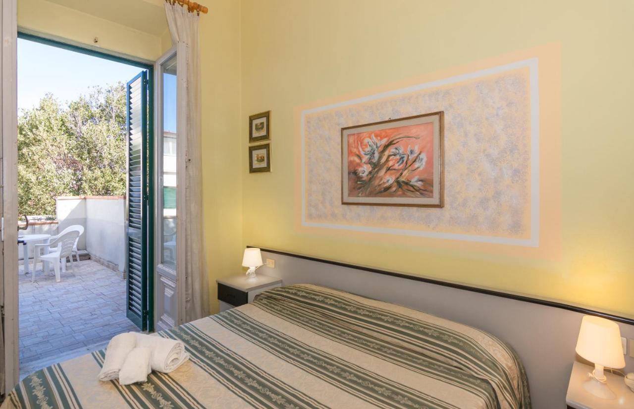 Hotel Stella Del Mare Viareggio Extérieur photo