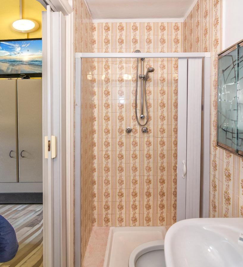 Hotel Stella Del Mare Viareggio Extérieur photo
