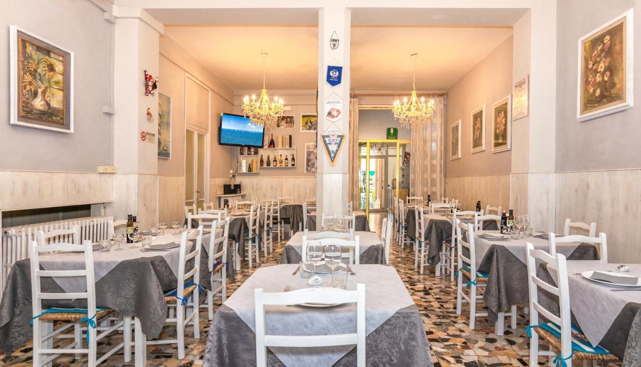 Hotel Stella Del Mare Viareggio Extérieur photo