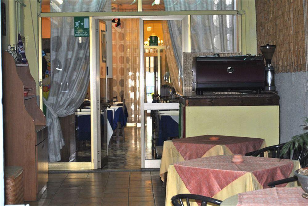 Hotel Stella Del Mare Viareggio Extérieur photo